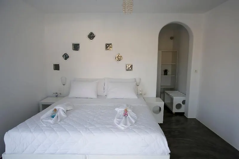 Karma Suites Ftelia  Apartment